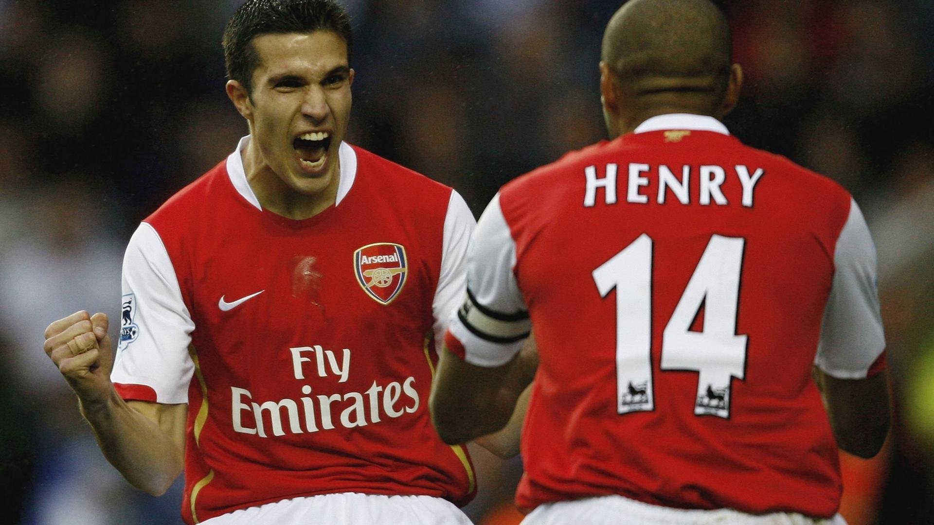 富安健洋，日本武士的链式防守，如何让塞维利亚的狂攻沦为苏格兰的叹息？