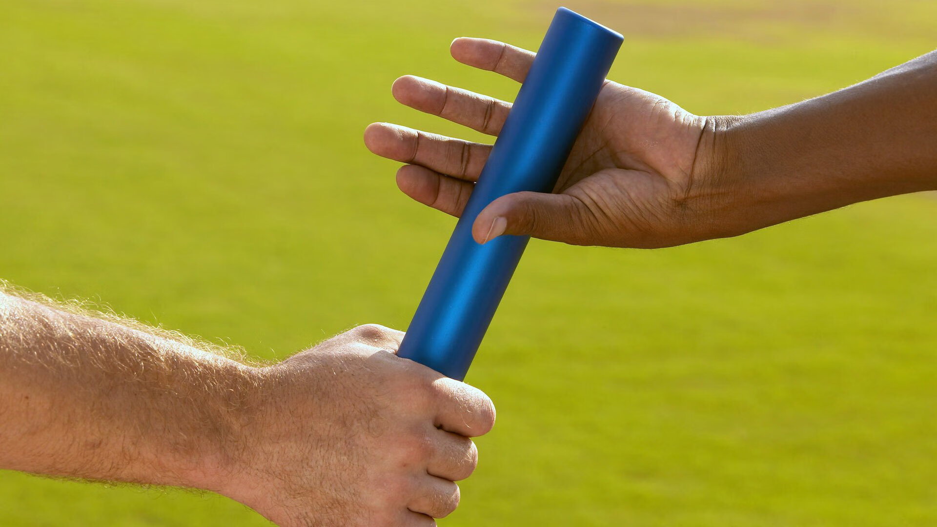 欧冠烽火连天时，篮球场的莫兰特正在定义关键回合